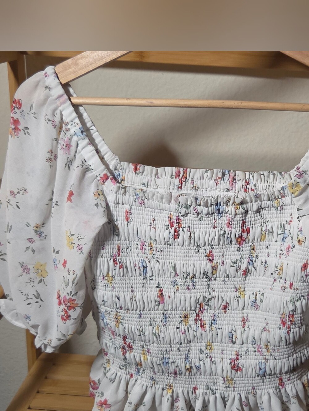 WAYF Floral Smocked Puff Sleeve Square Neck Blouse S